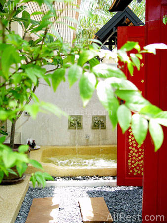 The Old Phuket Hotel 25